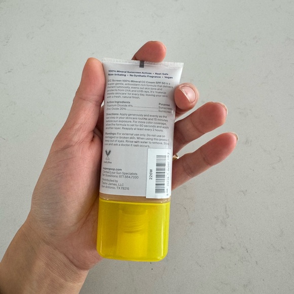 Never used Supergoop cc screen in 226w - Picture 2 of 2